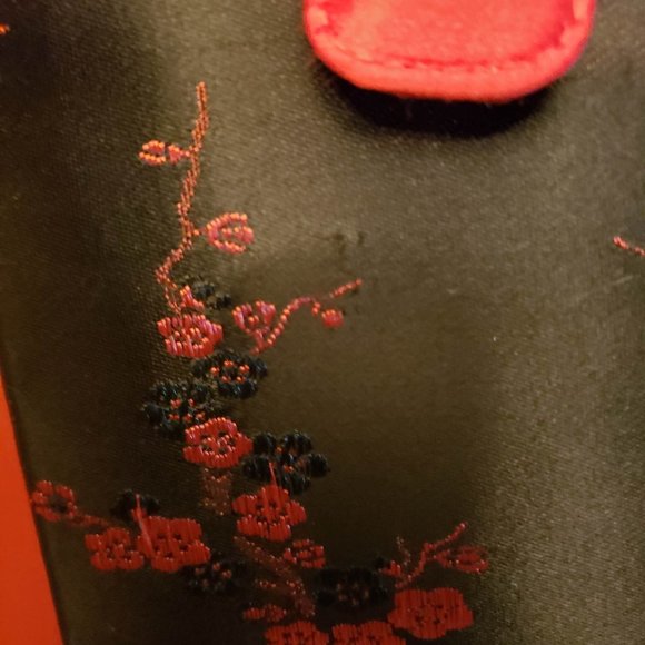 Chinese style take-out box purse with metal bamboo handle, gently used, cute! - Picture 6 of 10